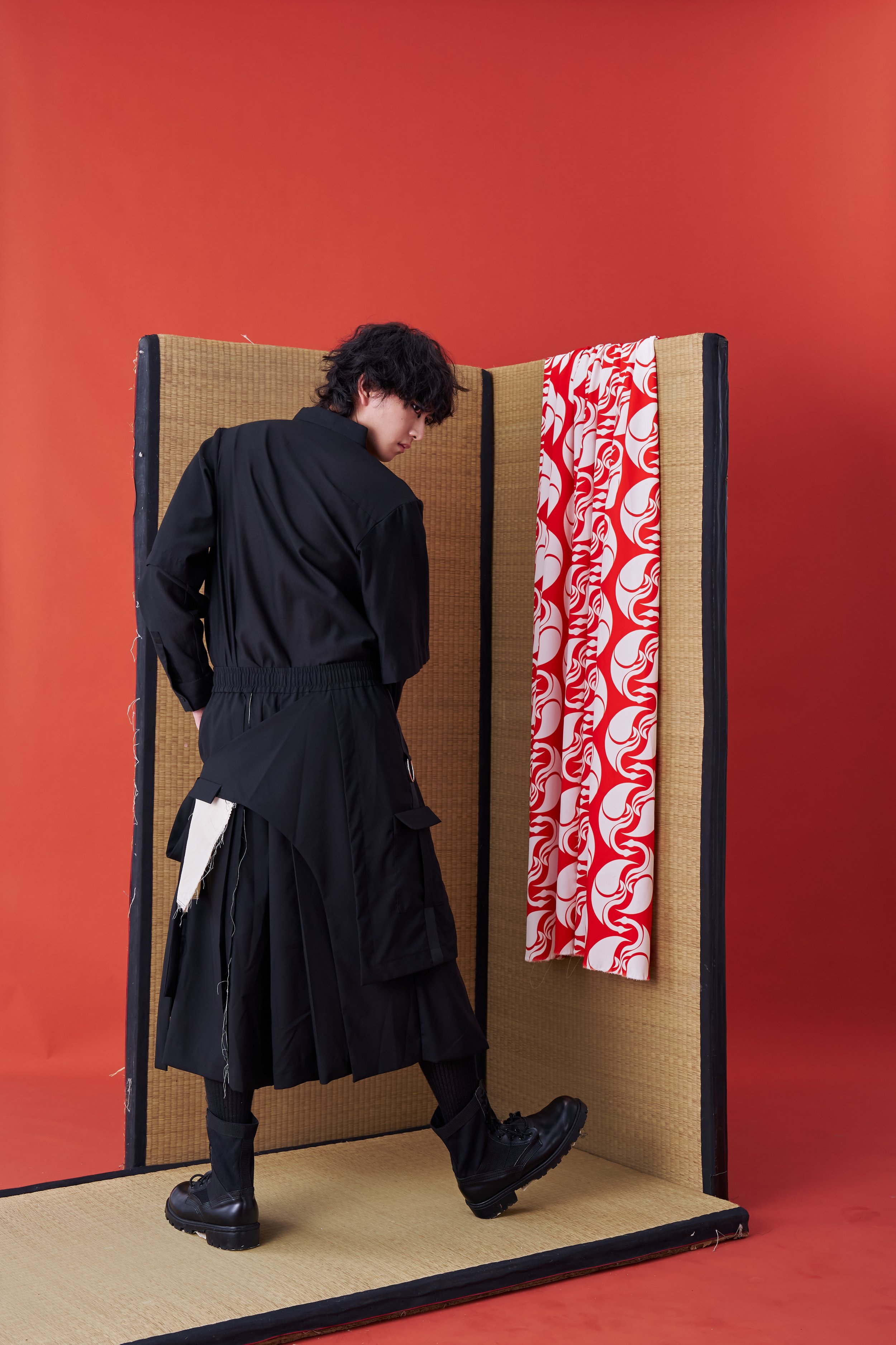 INF Multilayered deconstructed Japanese-style wide shorts — INF